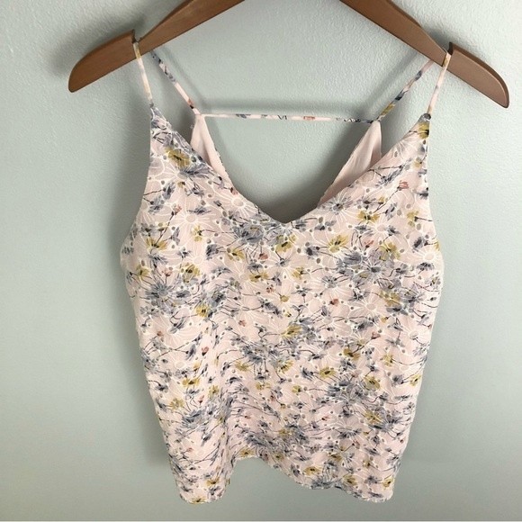 LOFT Tops - LOFT Pink Floral V-Neck Cami Size Medium